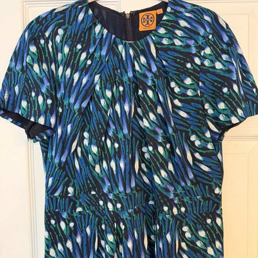 Tory Burch 100% Silk Dress 12 Blue Green Watercolor Knee Length Career Lined EUC
